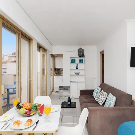 Bleu Croisette Yourhosthelper Cannes Exterior photo